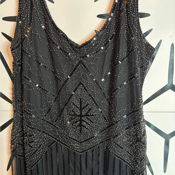 1920s Gatsby Sequin Fringed Flapper Dress + Accessories Set – 3XL – Black – NWT - Picture 3 of 10